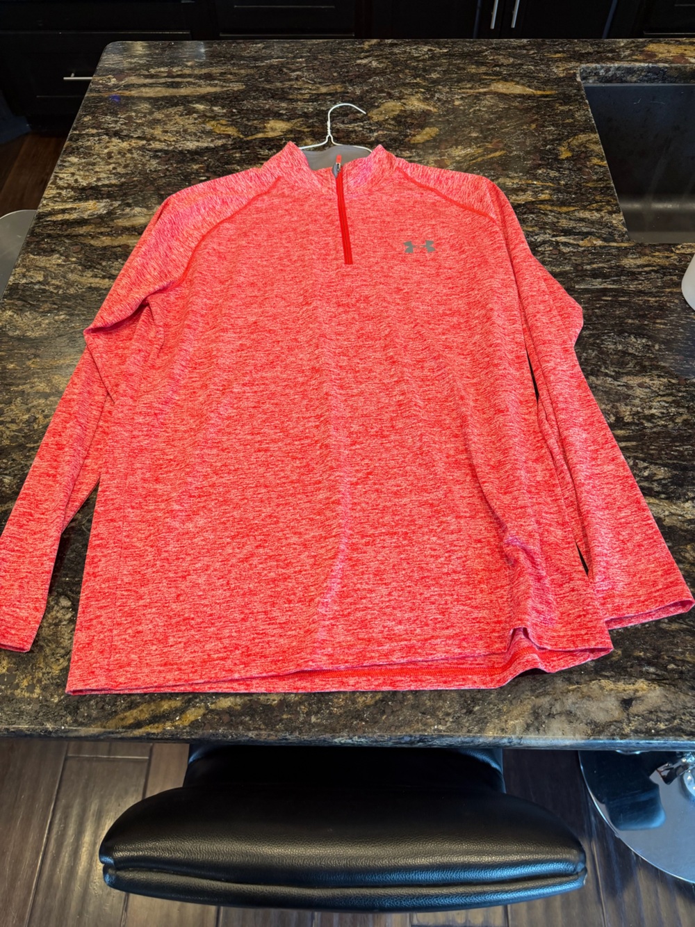 Under Armour Men's Heathered Coral 1/4 Zip Performance Jacket M
